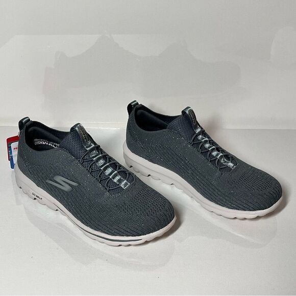 Skechers GOWalk Saint Tropez Travel Washable Knit Slip-On Sneakers Size: 6W - Picture 2 of 5